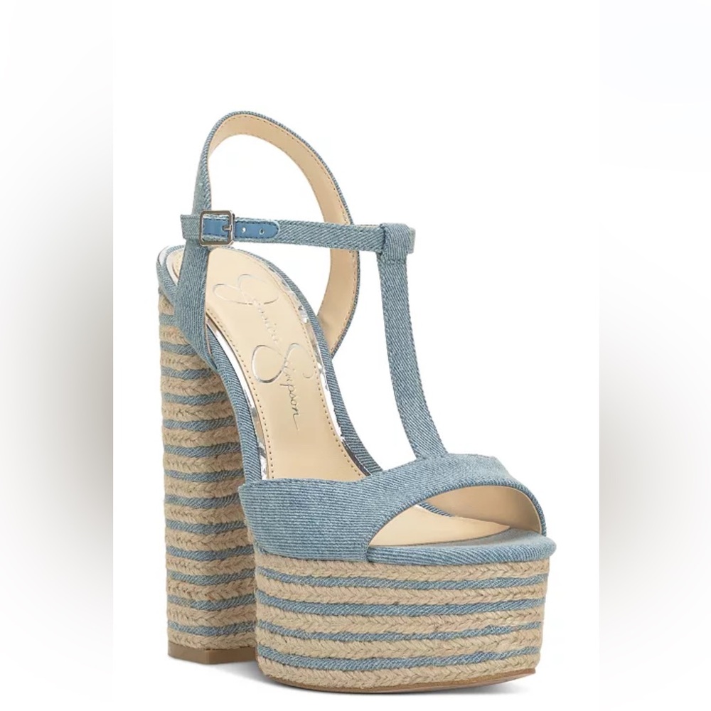 *Spring shoe sale* Jessica Simpson Women's Ameeka
Ankle-Strap Platform Sandals